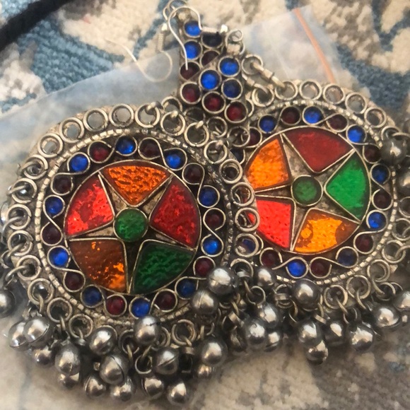 Sold - Picture 2 of 3